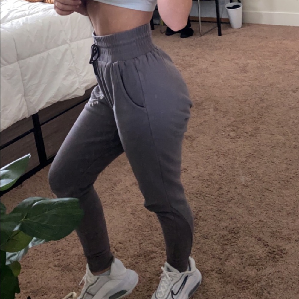Gymshark legacy joggers